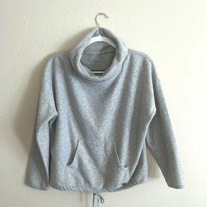 Wool pullover